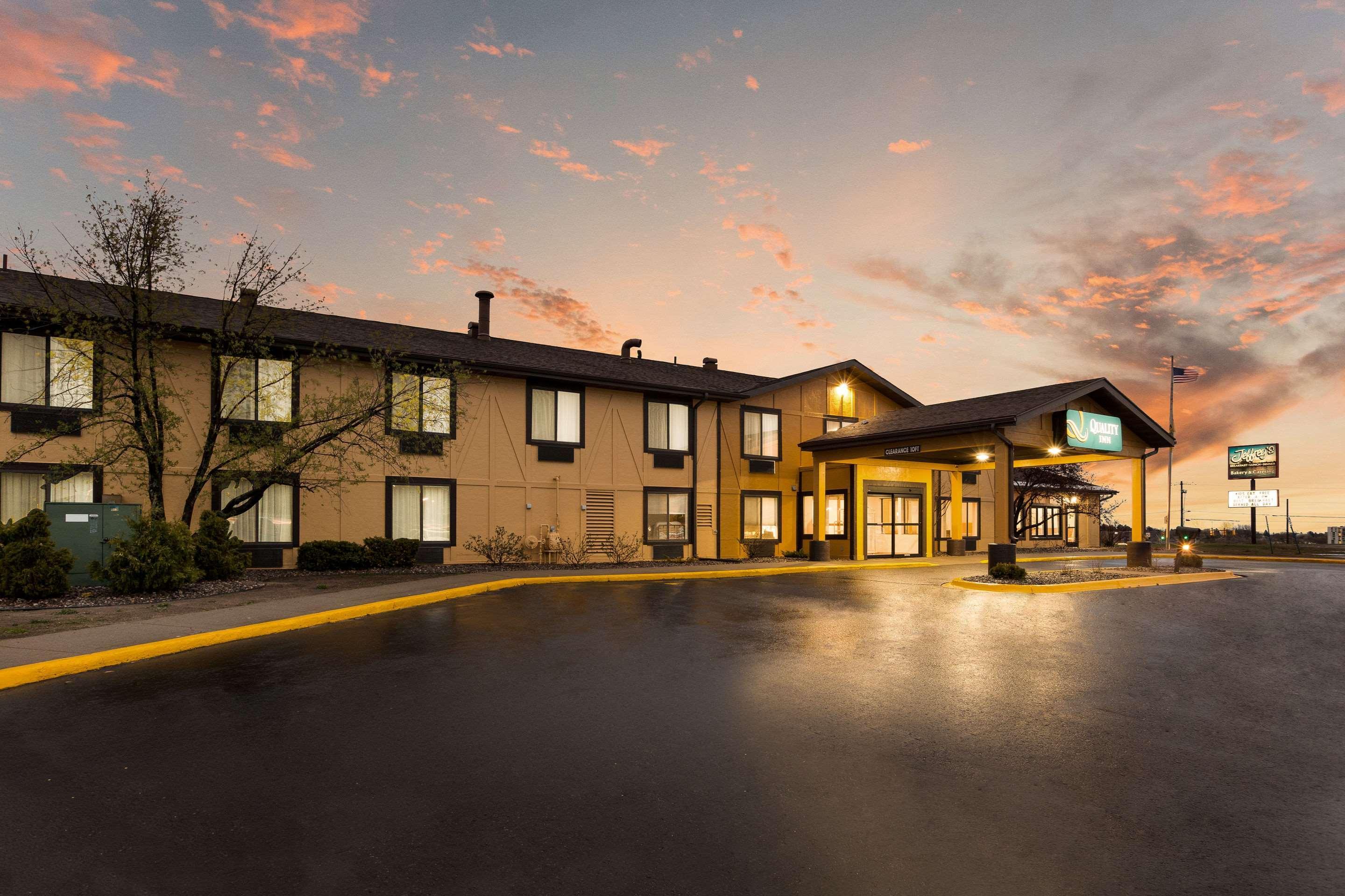 Quality Inn Marquette Exterior foto